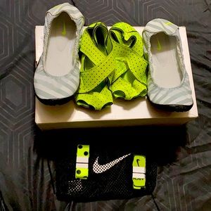 Woman’s Nike Studio Workout Pack ~ 6.5/Sm NWT
